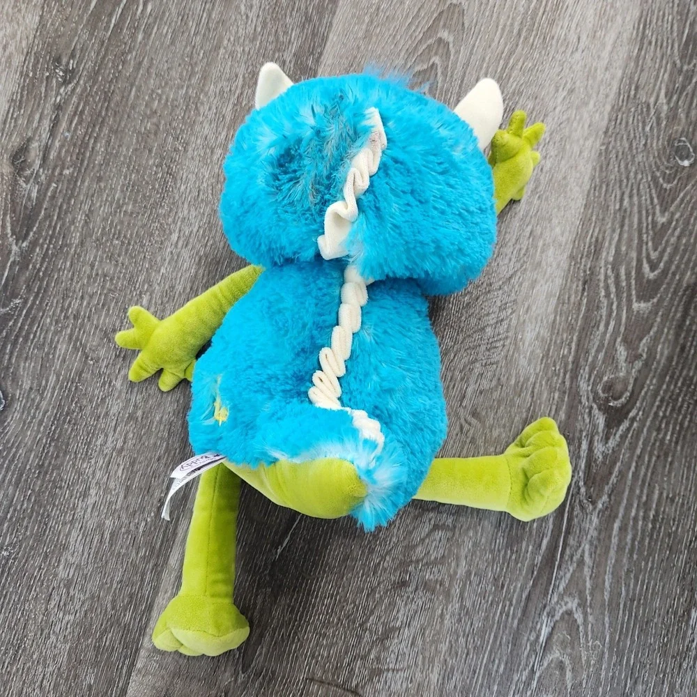 Scentsy Buddy Gilly the Monster Blue Green Plush Stuffed Animal Zipper Pocket
